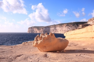 マルタはゴゾ島のThe heart of Gozoにある心臓型の石